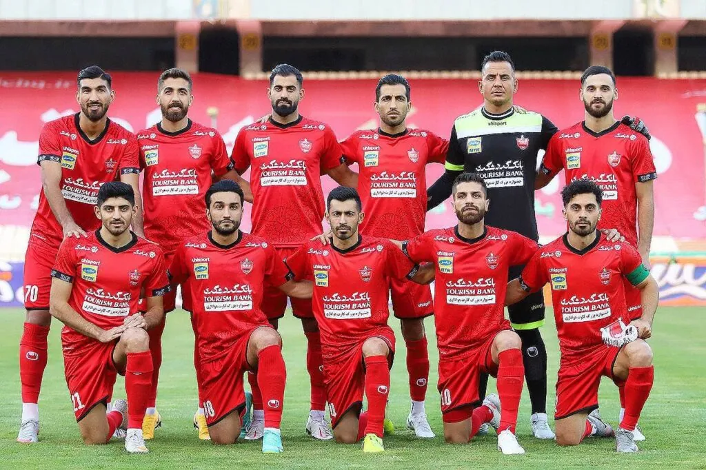 باشگاه فوتبال پرسپولیس که در گذشته با نام شاهین شناخته می‌شود، در سال ۱۳۴۲ توسط علی عبده تاسیس شد. پرسپولیس یکی از تیم‌های پرطرفدار است.