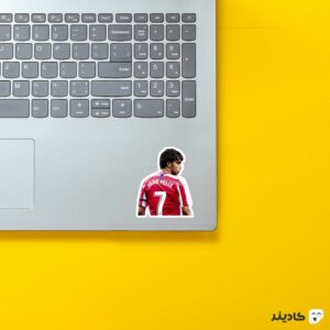 استیکر لپ تاپ استعداد پرتغالی روی لپتاپ