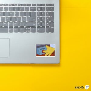 استیکر لپ تاپ مجموعه سیمپسون‌ها - میم سریال روی لپتاپ