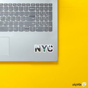 استیکر لپ تاپ کشور ایالات متحده آمریکا - شهر نیویورک روی لپتاپ